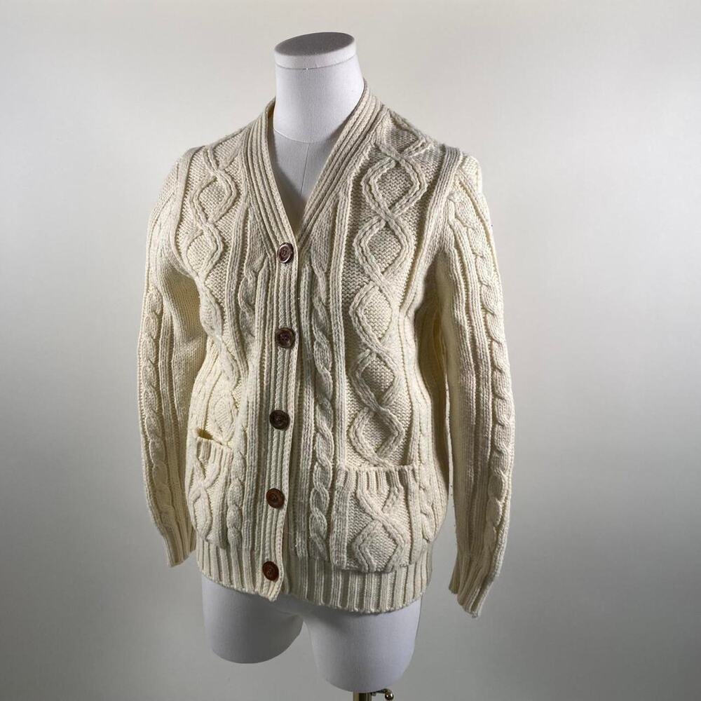 Cream vintage 1970s acrylic cardigan
